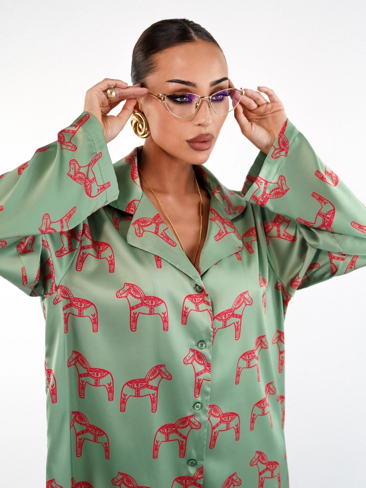 Пижама женская c брюками и рубашкой с принтом Лошади